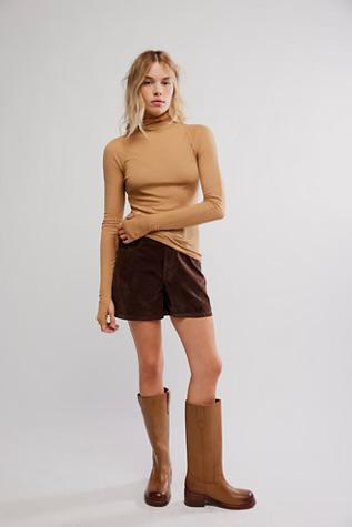 Close To Home Layering Top- Praline