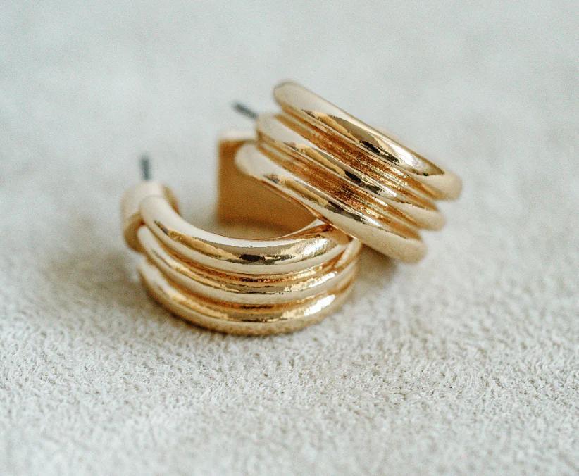 Smith & Co: Triple Mini Hoop