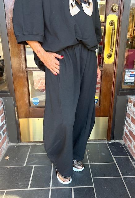 One Size Barrel Knit Pants-BLK