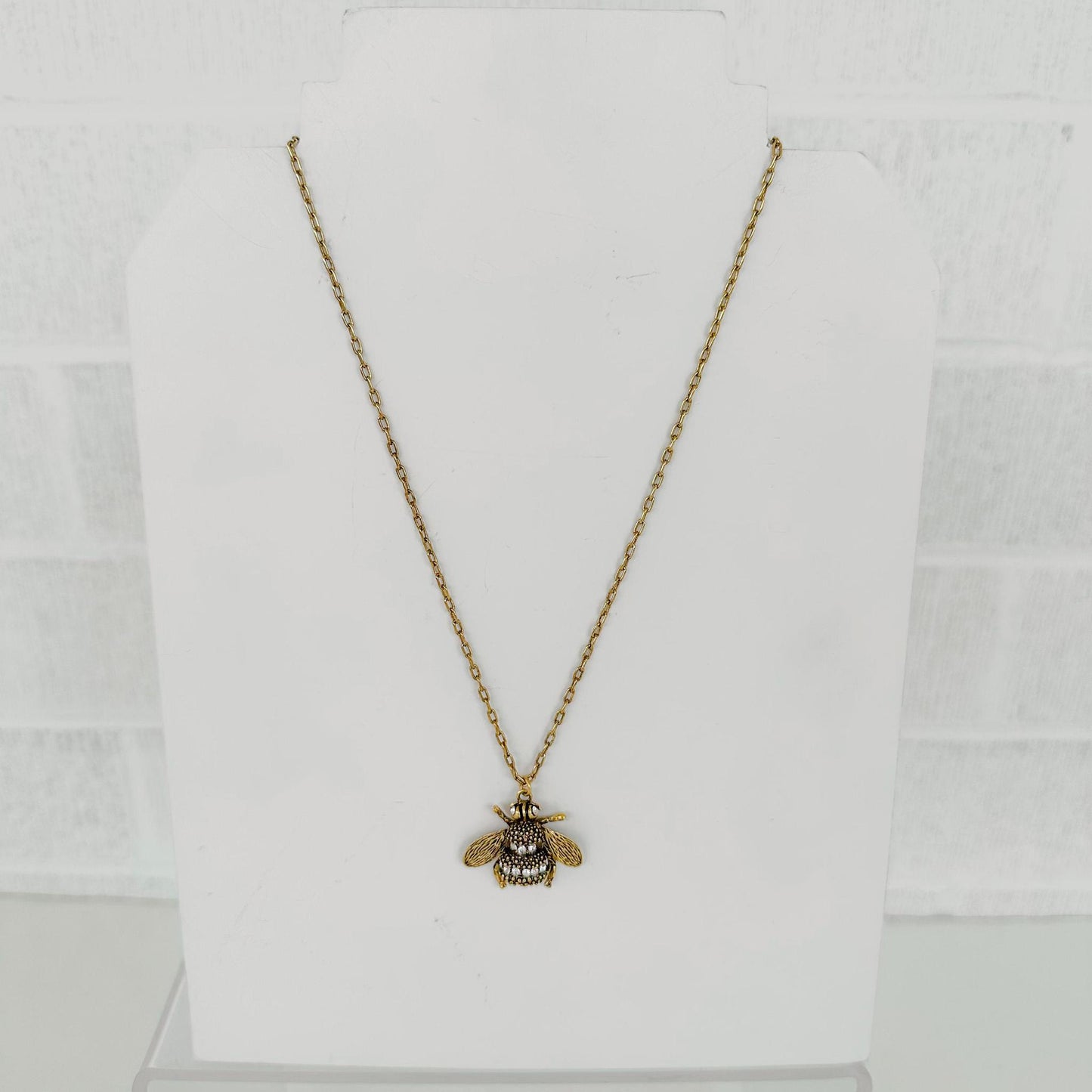 Lima Bee Necklace
