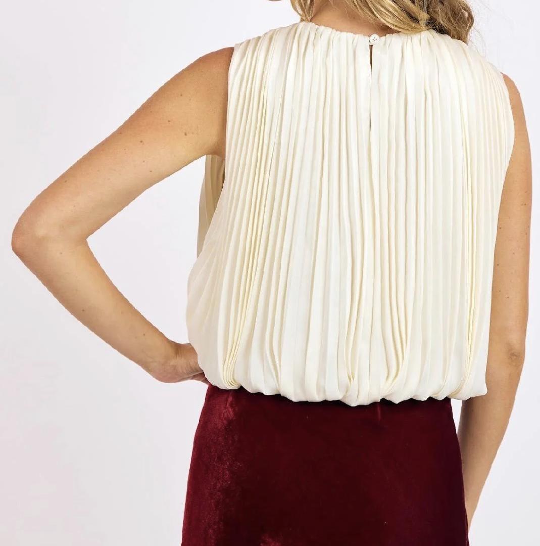 Amour Bubble Hem Top