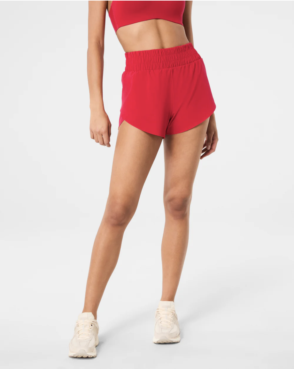 Get Moving Short- Red