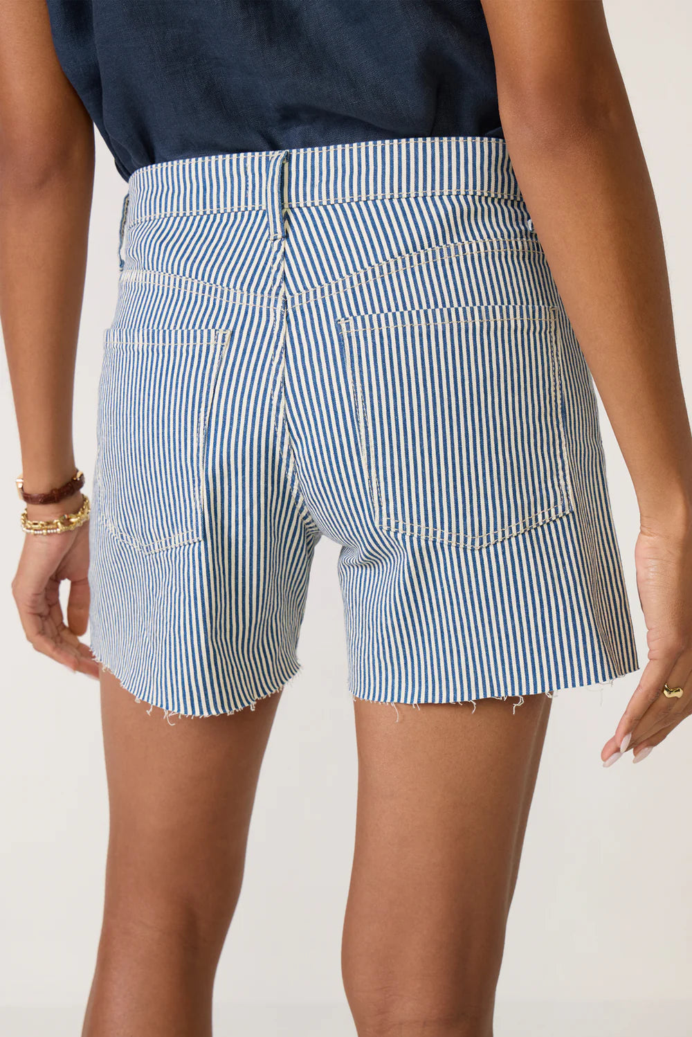 KUT Jane Short-Navy/Ivory