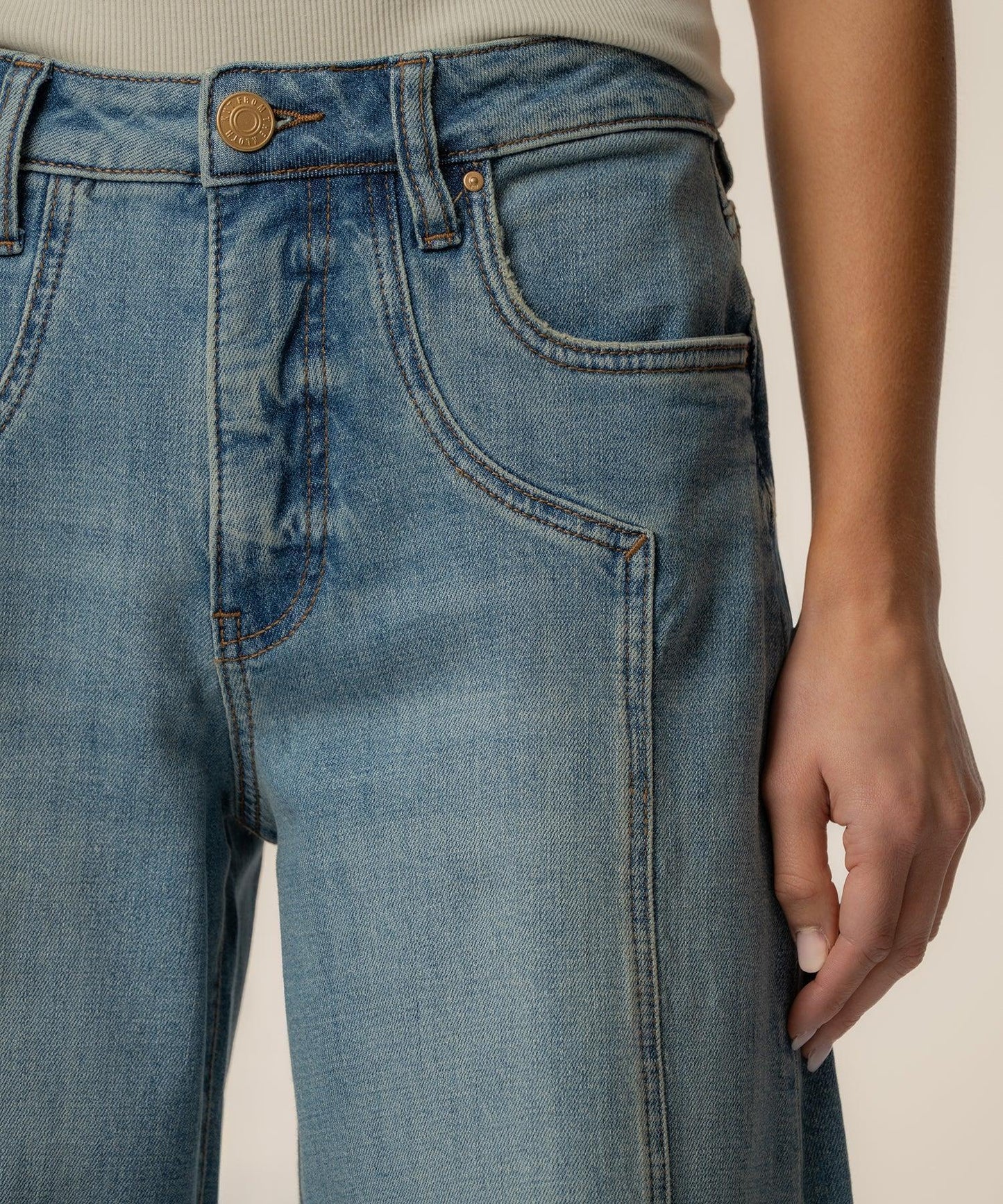 KUT Blake Super Wide Leg Denim