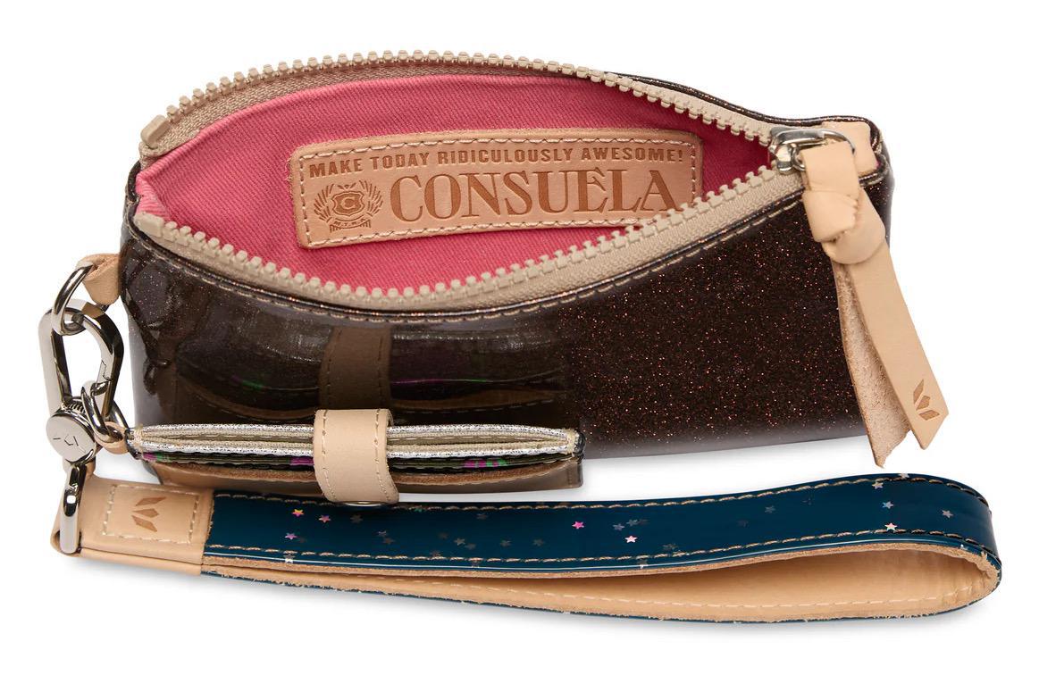 Consuela Combi, Ember