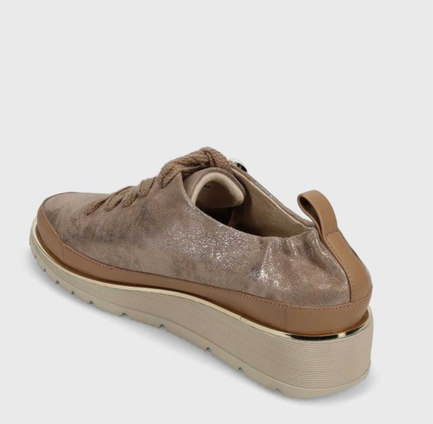 Vaneli Flash Sneaker