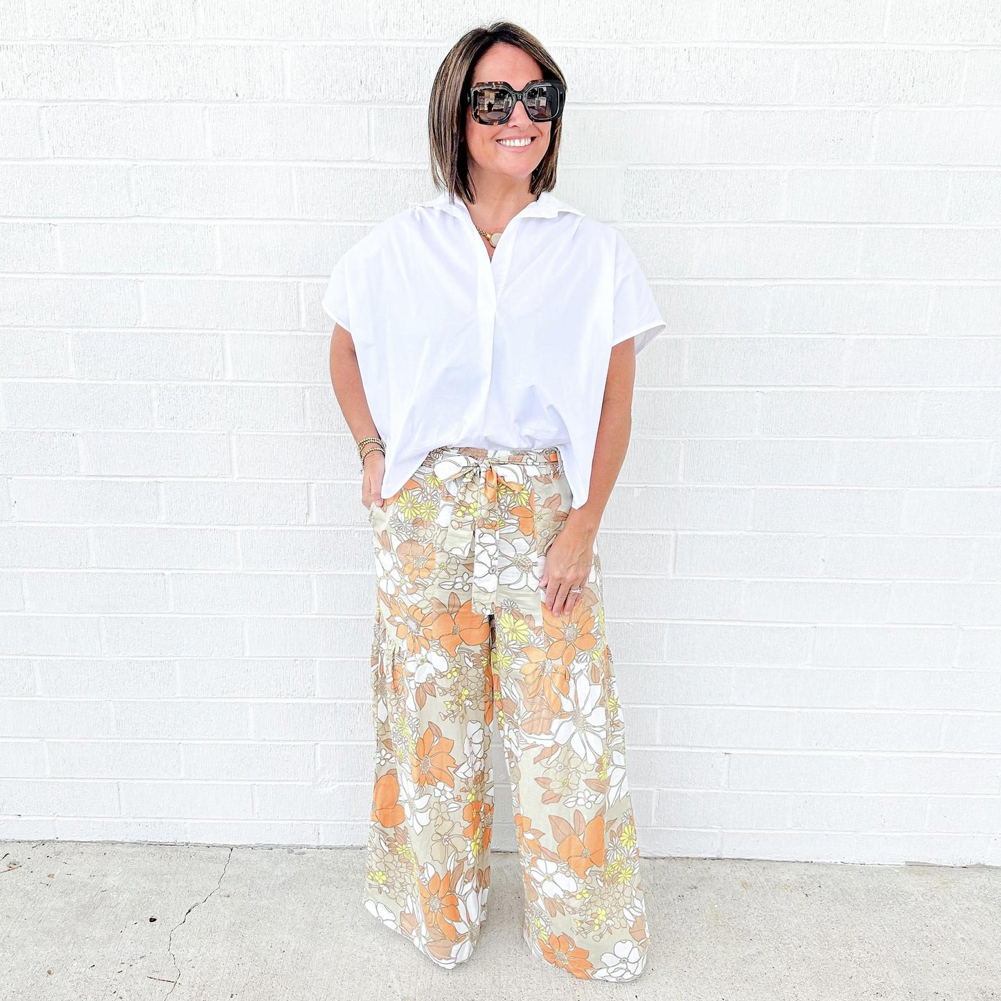 Poplin Collar V-Neck Top