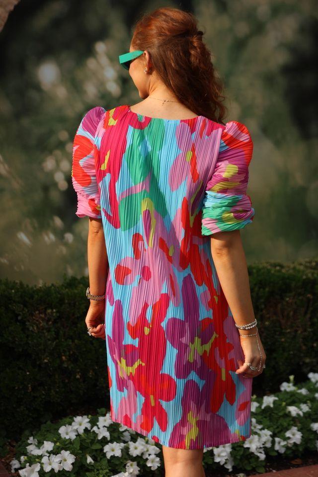 Big Floral Pleat Dress