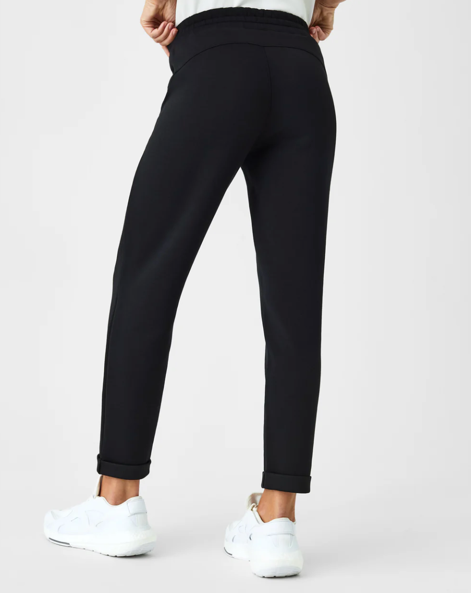 SPANX AirEssentials Tapered Pant- Black
