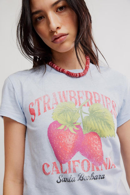 Nova Tee Graphic-Strawberry