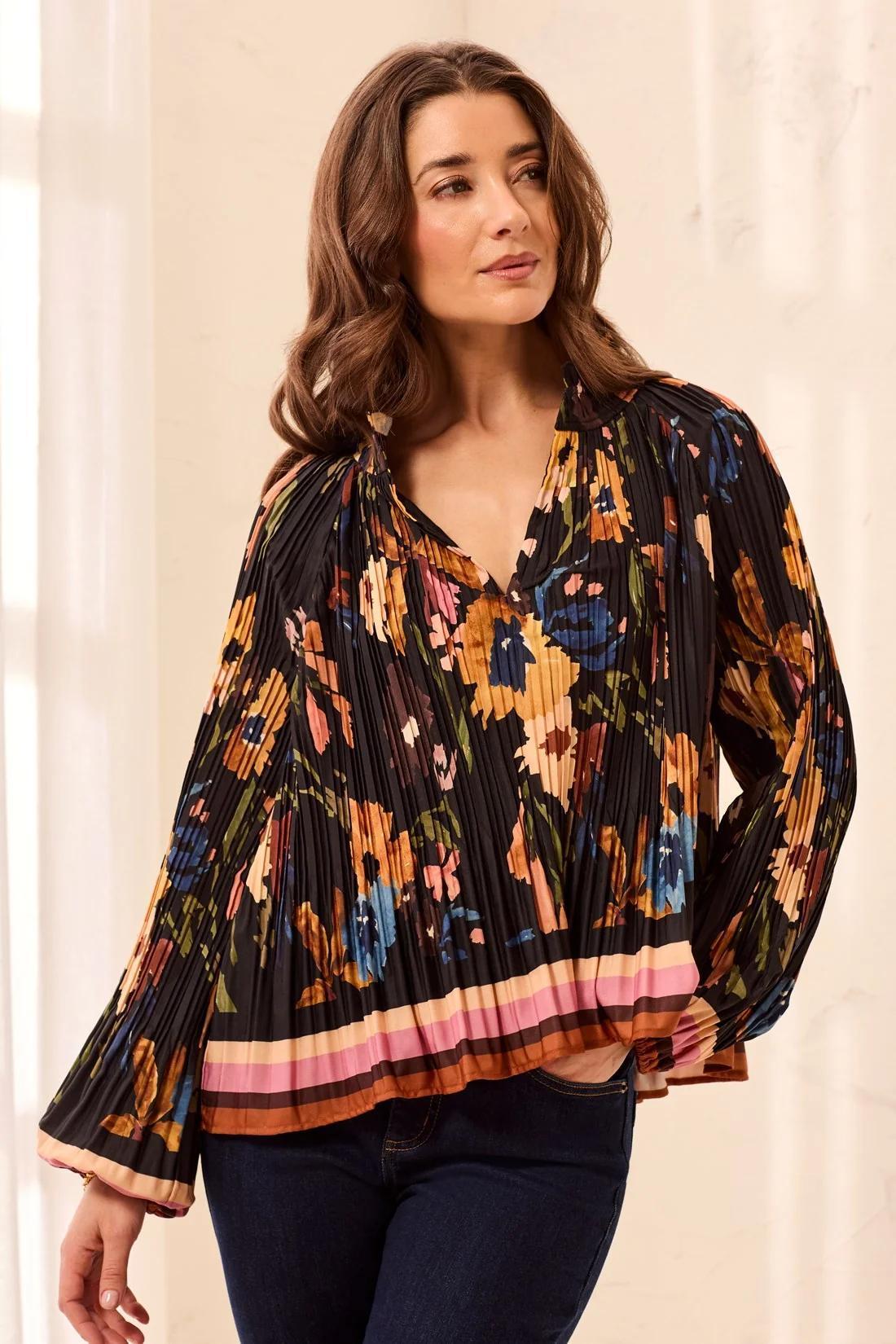 Ruffle Collar Blouse