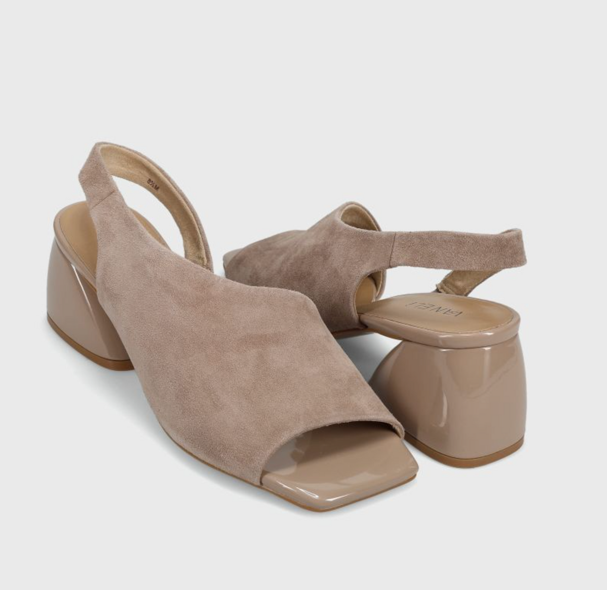 Vaneli Molke Heel- Truffle Suede