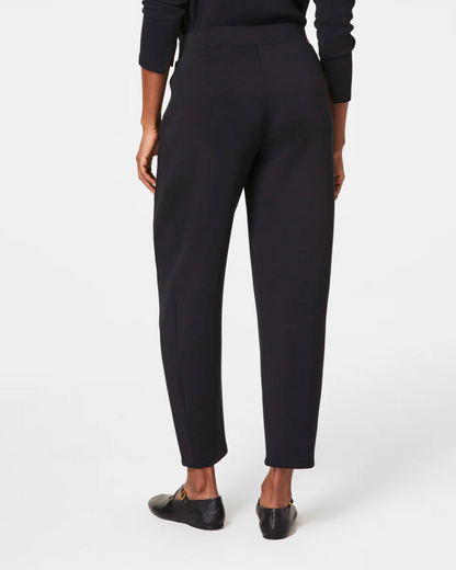 AirEssentials Barrel Pant- Black