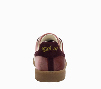 Back 70 Cloud 26-Velvet Wine Butter