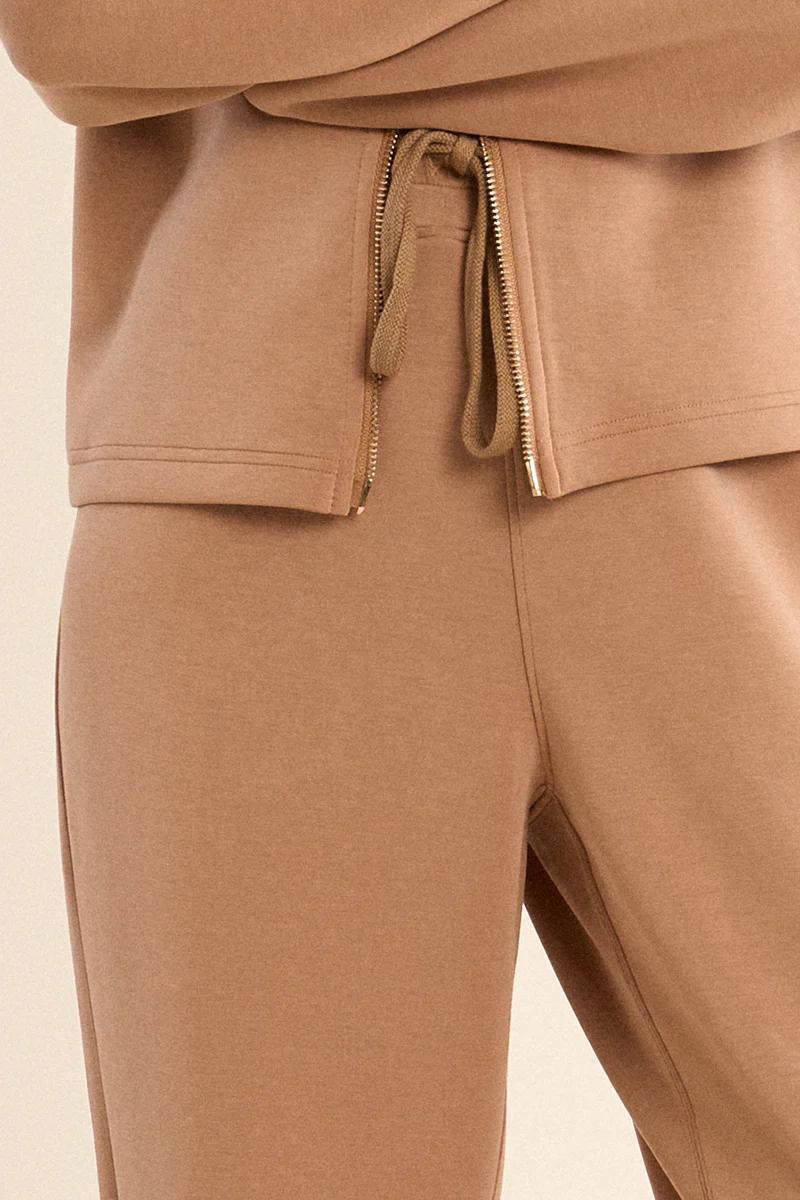 Gabrielle Jackie Pant- Camel