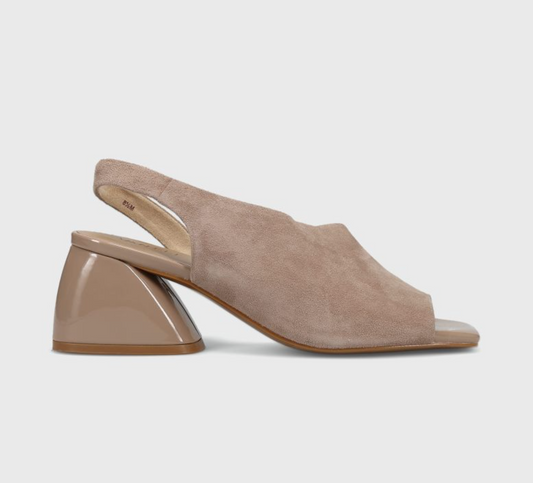 Vaneli Molke Heel- Truffle Suede