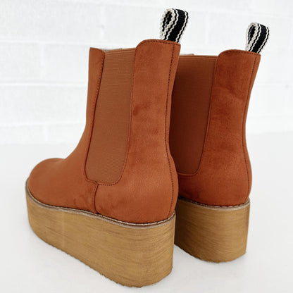 Yoshi Boots Rust Suede