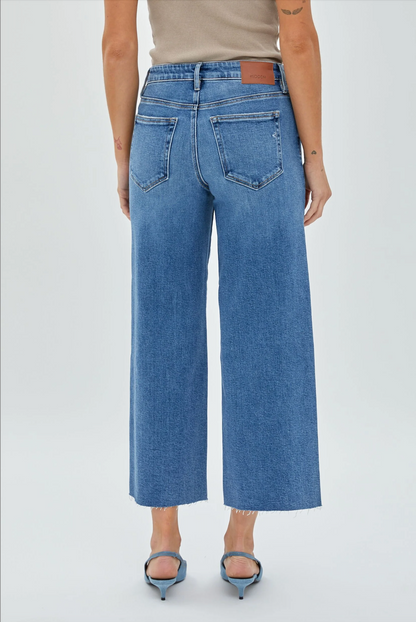 Hidden 27" Nori Crop Wide Leg Jeans- Medium
