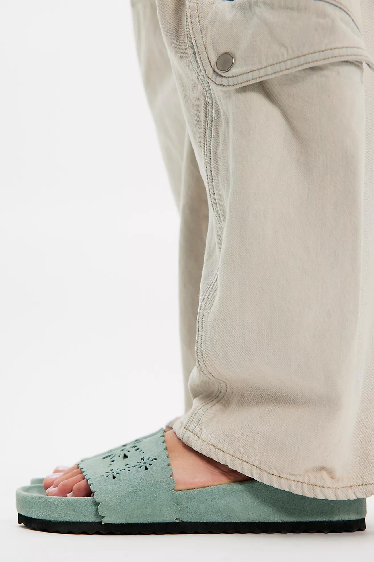 Shore Cut Out Sandal-Aqua