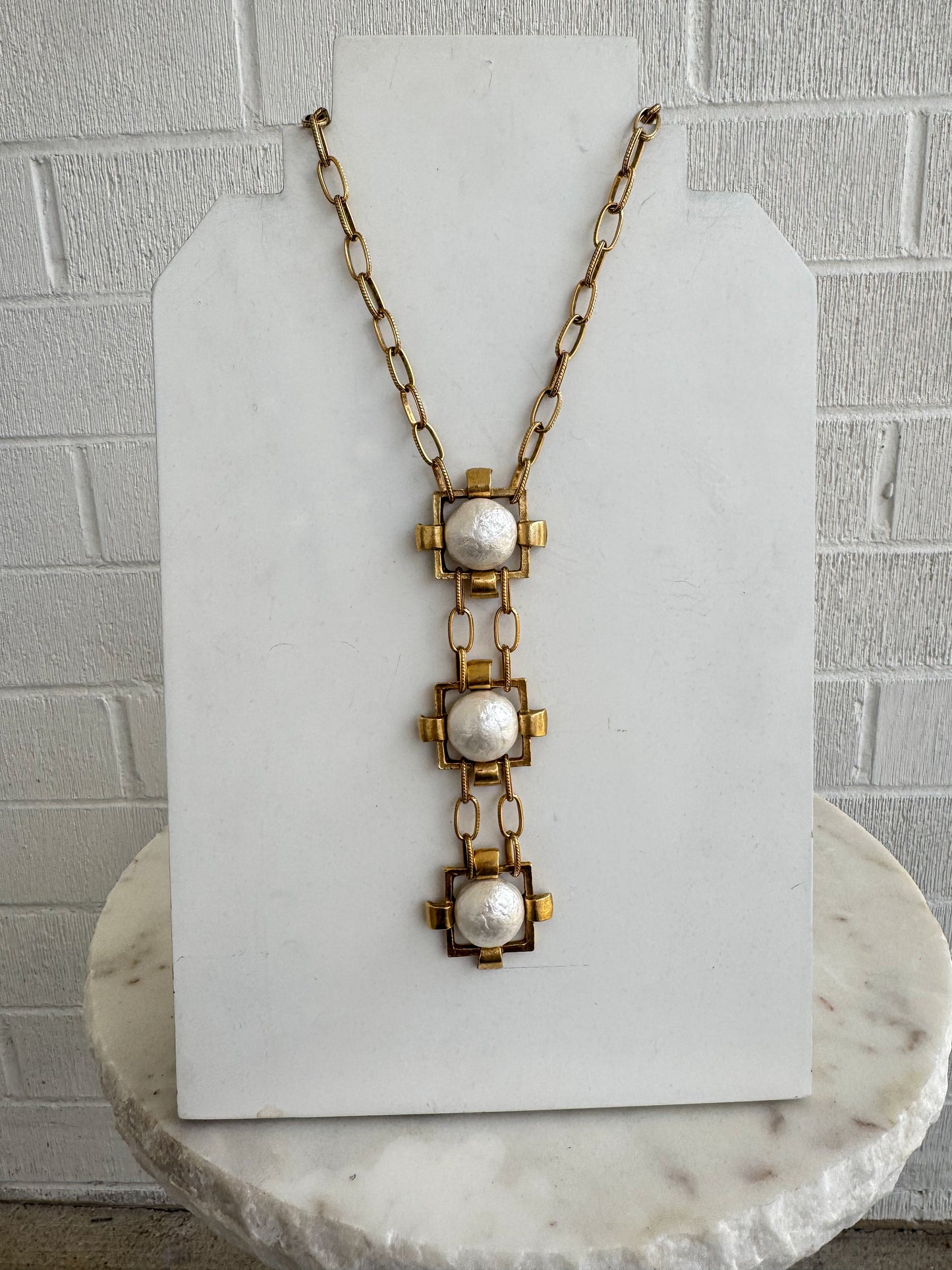 3 Pearl Lariat