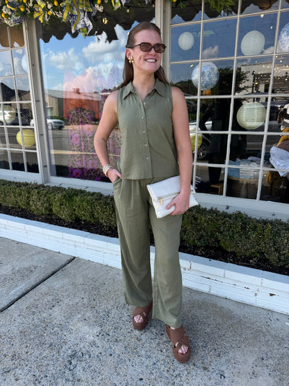 Sleeveless Collar Top- Aloe