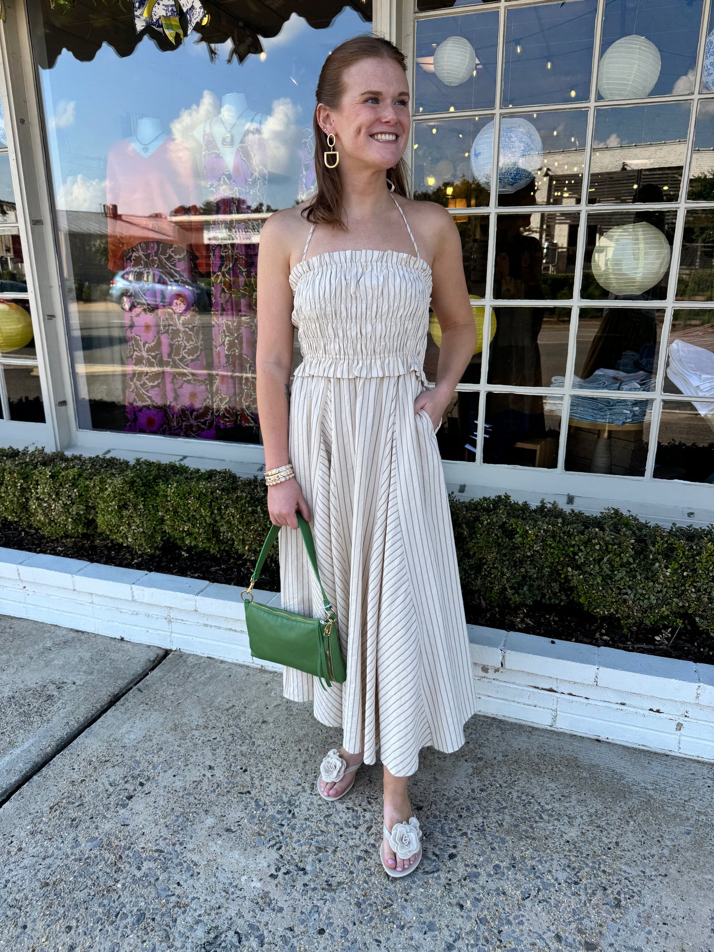 Classic Beauty Midi Dress