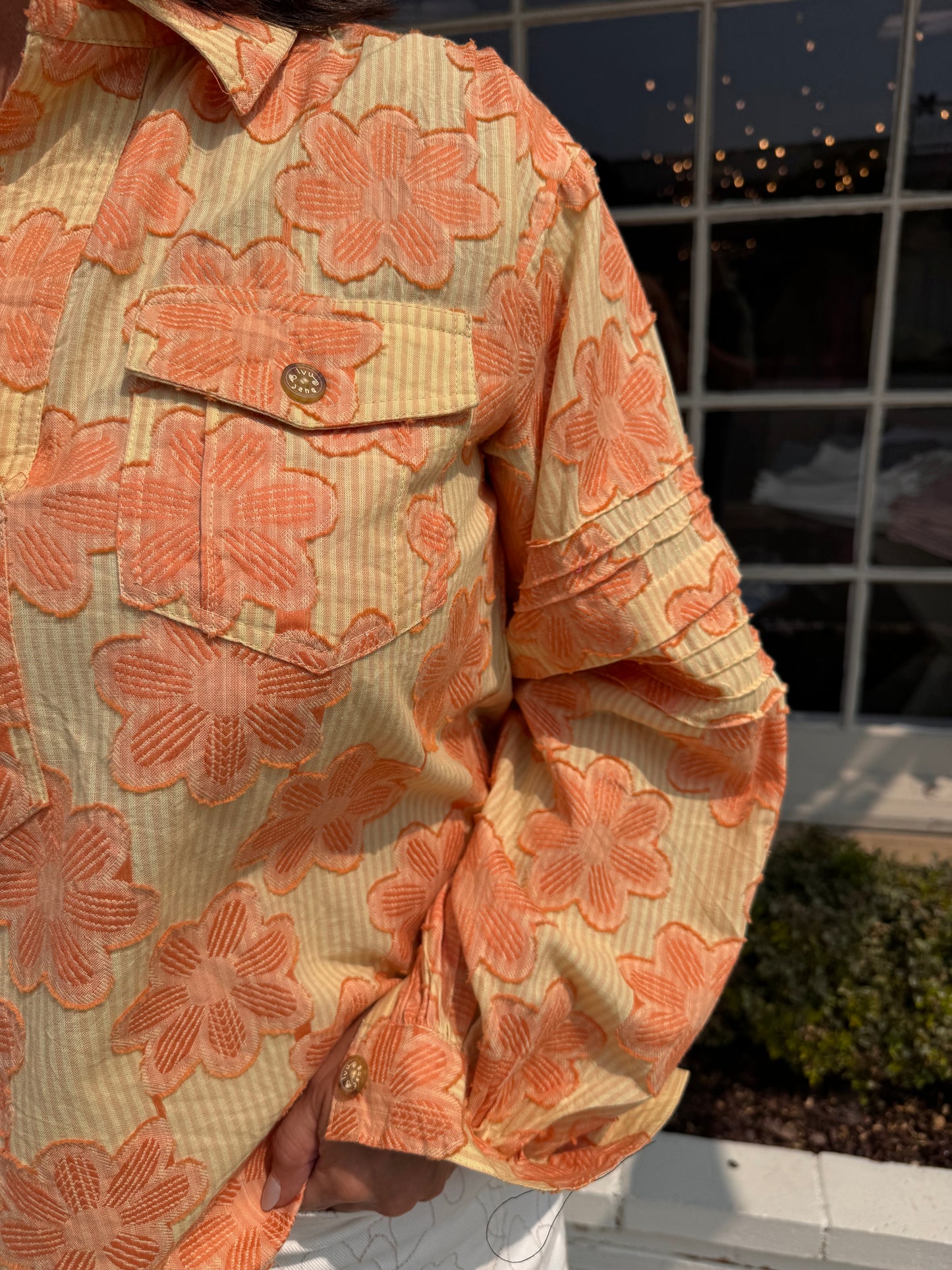 Jacquard Stripe Shirt Pleated Sleeve