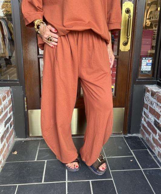 One Size Barrel Knit Pants-Rust