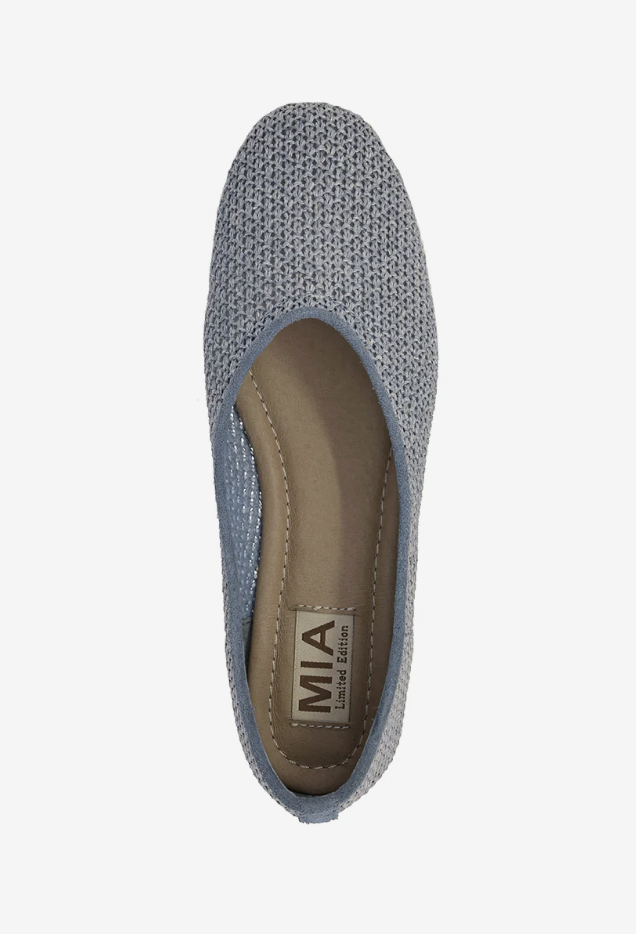 Kinsley Flat- Denim