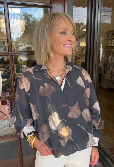 One Size FLoral Top-BLK