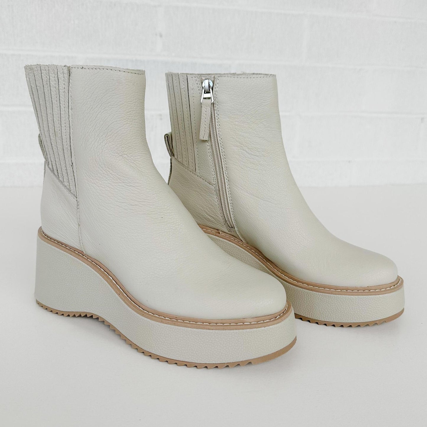 Dolce Vita Hilde Boots Ivory *FINAL SALE*