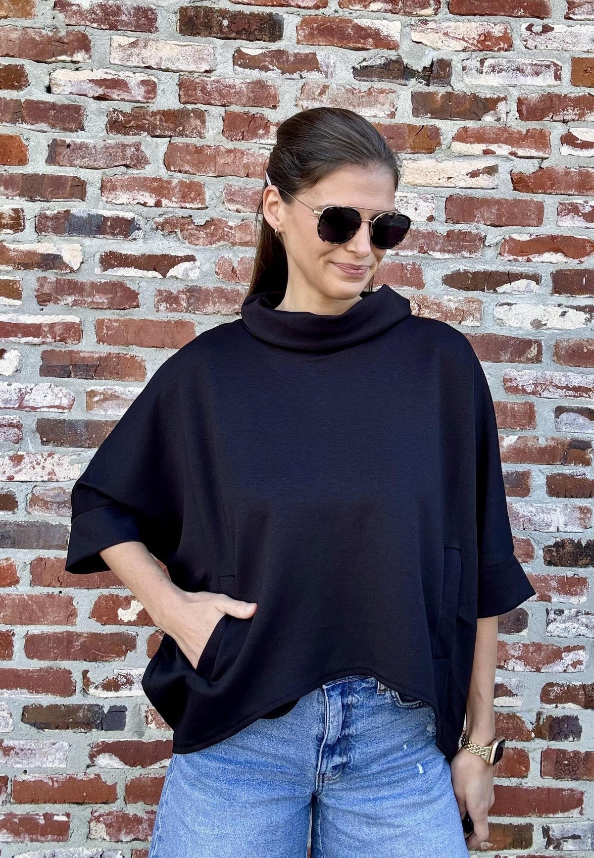 One Size Pocket Pullover-Blk