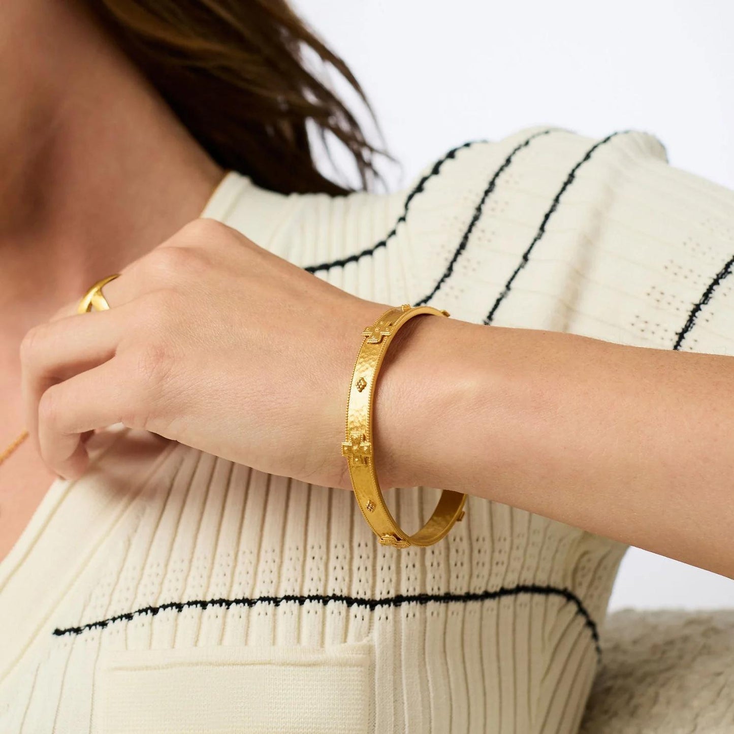Canterbury Bangle Gold Small