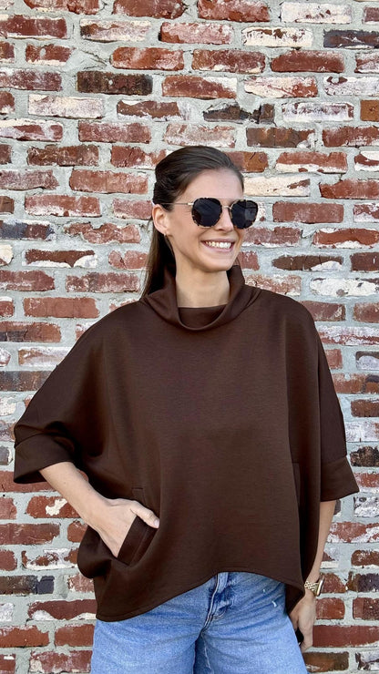 One Size Pocket Pullover-Choc